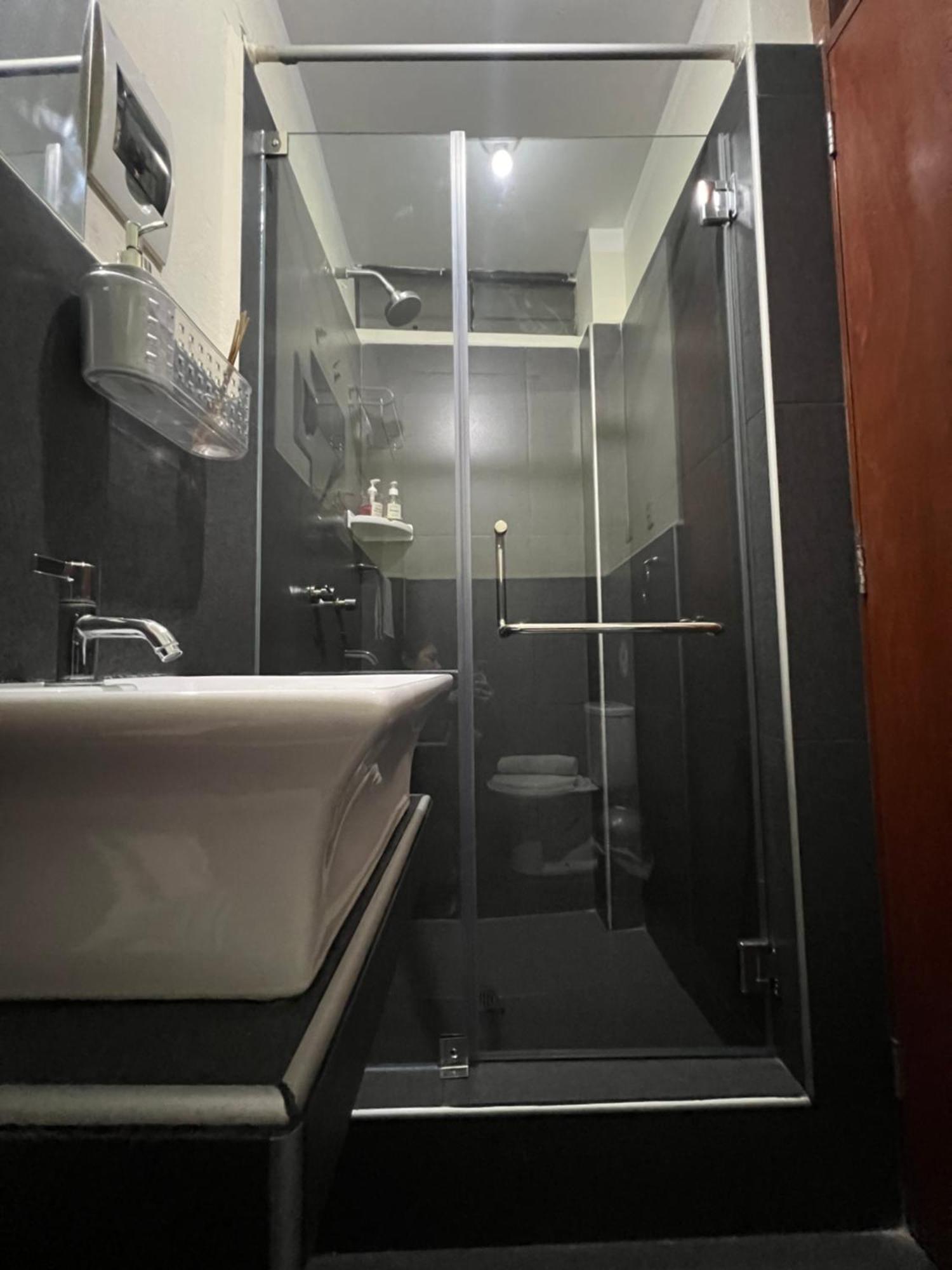 Airport Tampu Bed and breakfast Lima